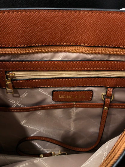 Michael Kors Voyager Tote Bag