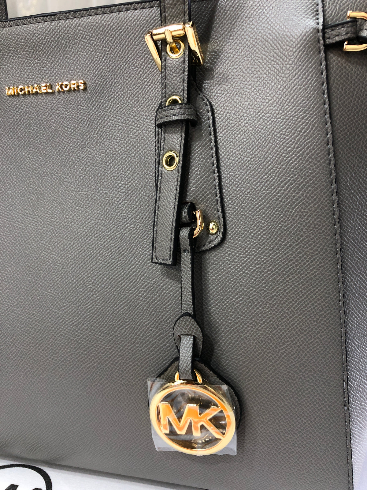 Michael Kors Voyager Tote Bag