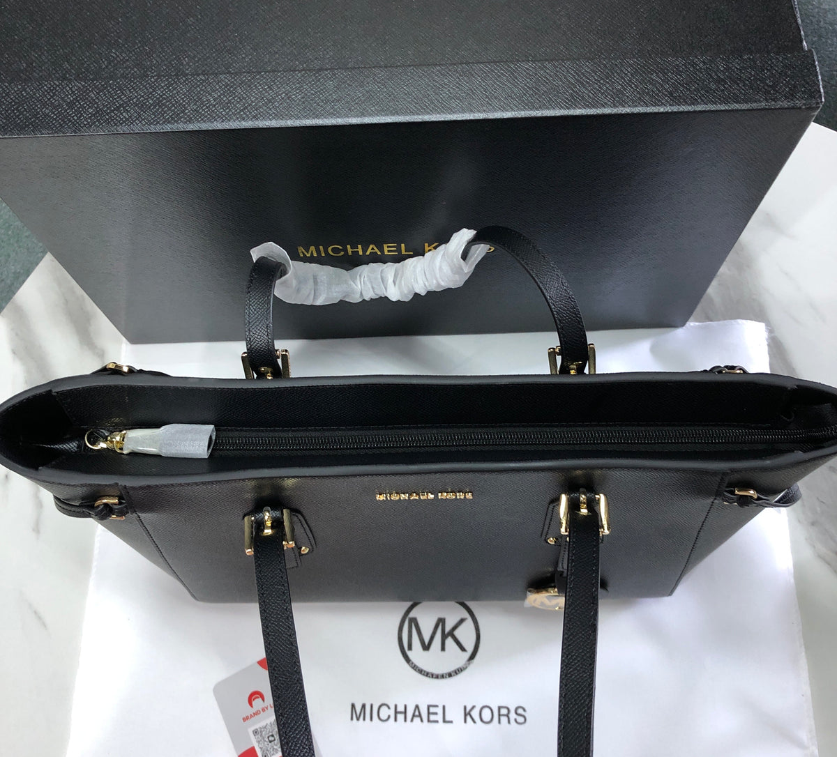 Michael Kors Voyager Tote Bag
