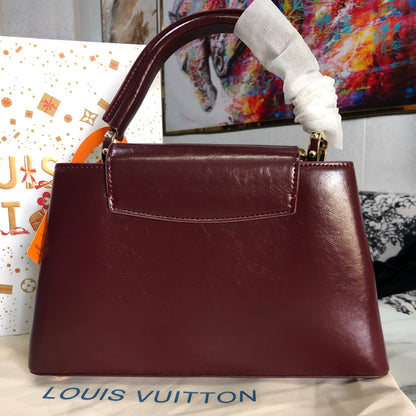 Louis Vuitton Capucines East-West BB