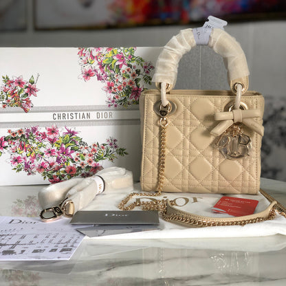 Small Lady Dior Bag （Beige）