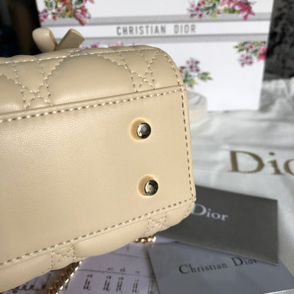 Small Lady Dior Bag （Beige）