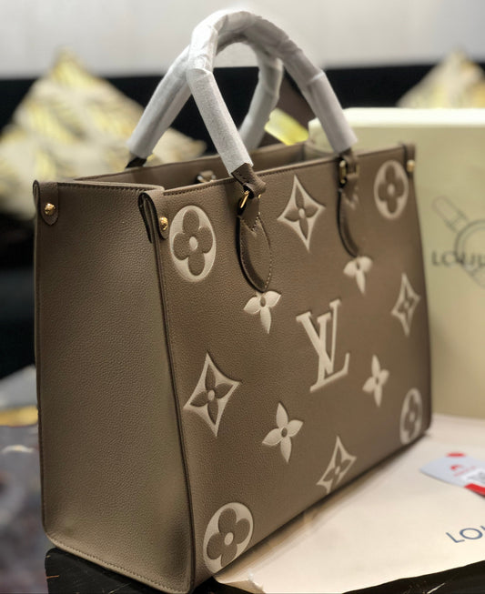 Louis Vuitton On The Go MM Tote Bag