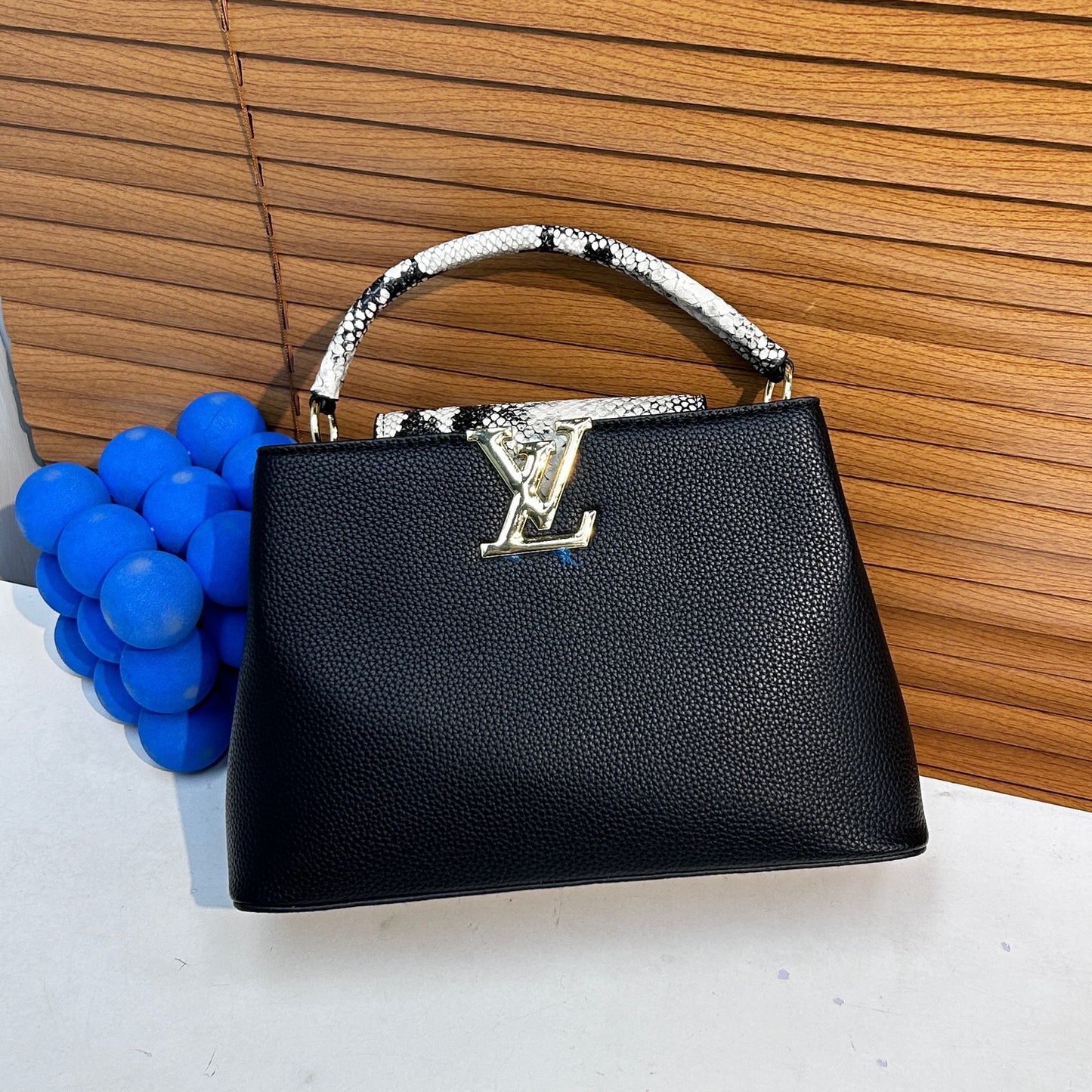 Louis Vuitton Capucines BB handbag