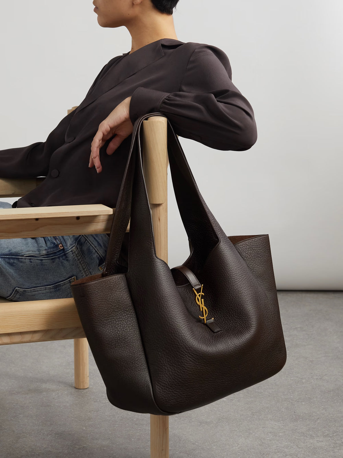 Saint Laurent Le 5 À 7 Bea Tote Bag